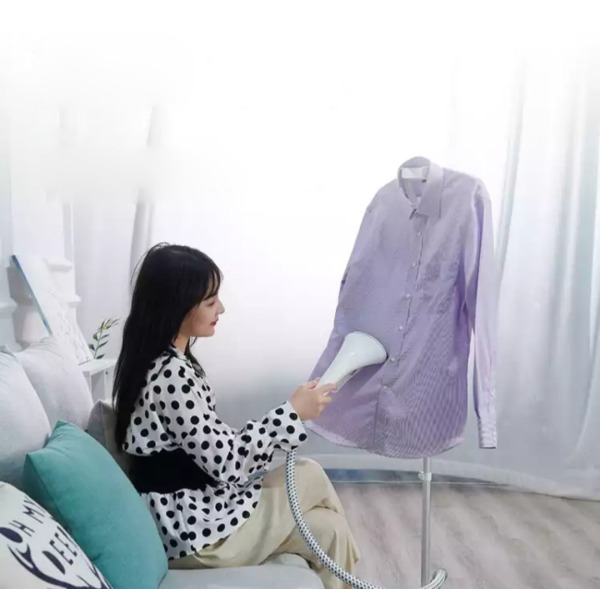 Garment ironing machine steam home lifting